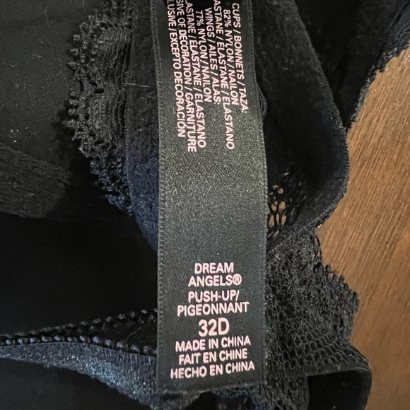 VS Dream Angels Push Up Bra - Picture 4 of 4